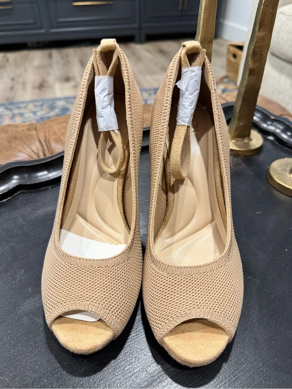 NEW Cosy Island Beige Knit Peep-Toe Ankle-Strap Heels Size 6.5